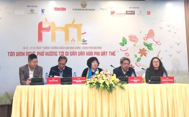 Festival Phở 2024: Tôn vinh nghề phở, hướng tới di sản văn hoá phi vật thể