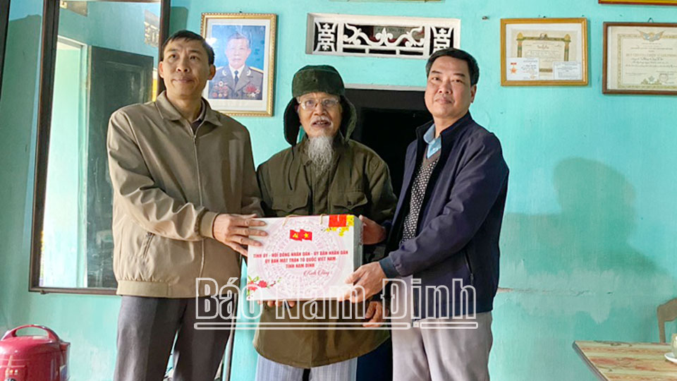 Mỹ Hưng chăm lo đối tượngchính sách, người có công