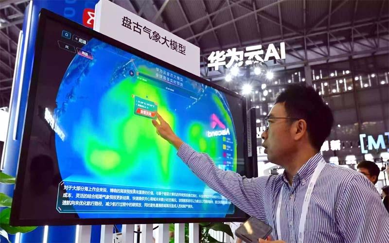 Các nhà khoa học Trung Quốc phát triển mô hình AI mới dự báo bão chính xác hơn