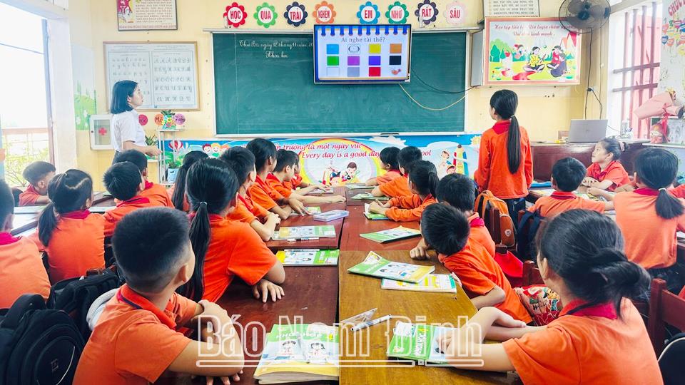 Xây dựng và khai thác học liệu số để nâng cao chất lượng dạy học