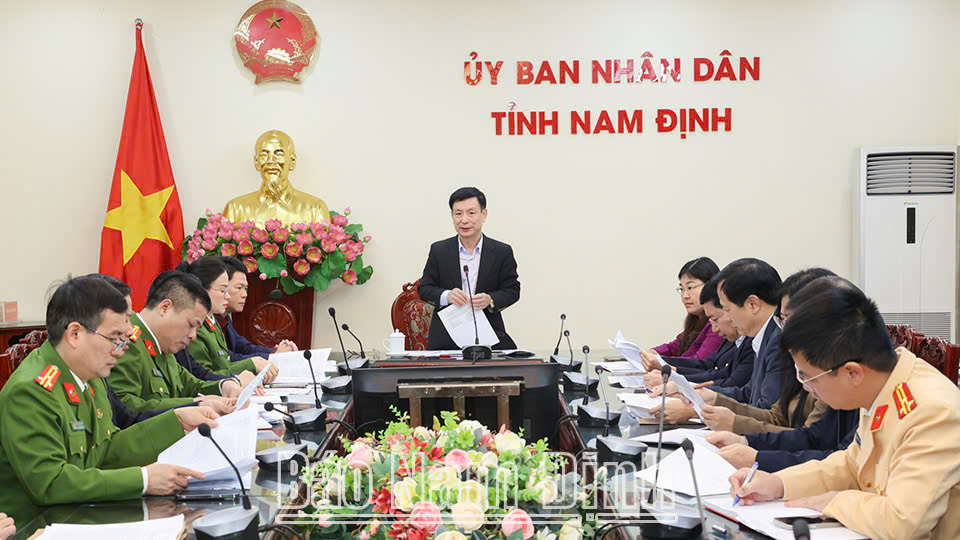Chủ tịch UBND tỉnh: Tăng cường các biện pháp bảo đảm trật tự an toàn, phòng ngừa tai nạn giao thông
