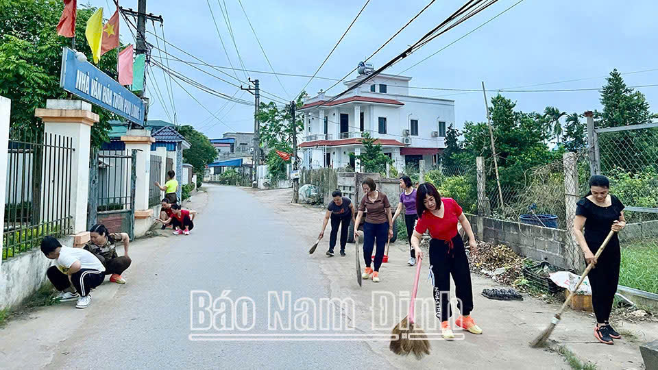 Phụ nữ Nam Định tích cực tham gia xây dựng nông thôn mới nâng cao, kiểu mẫu
