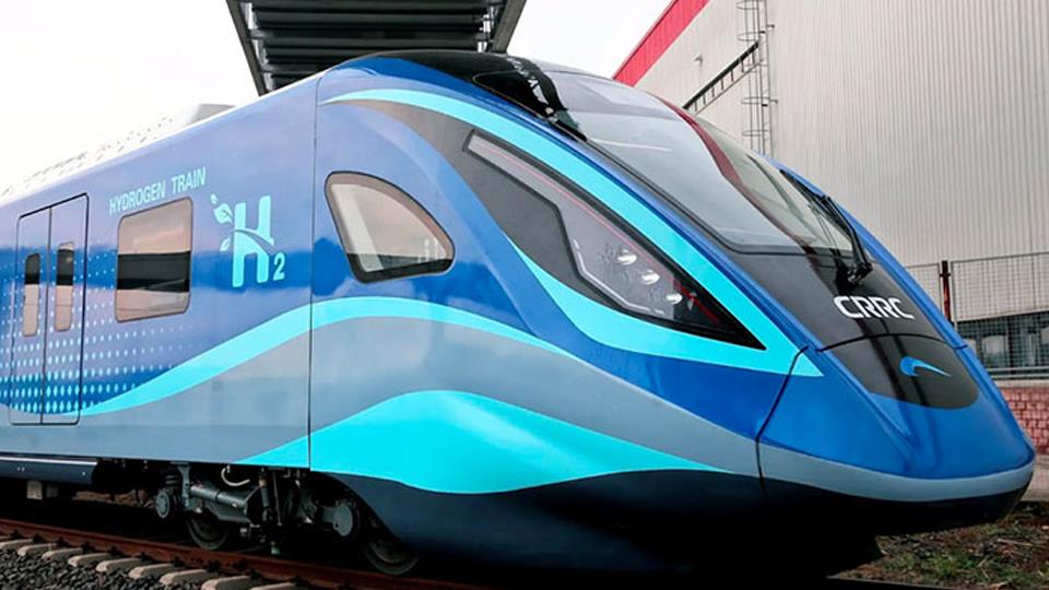 Trung Quốc ra mắt tàu chạy pin hydro và lithium nhanh nhất thế giới: Chỉ thải ra nước tinh khiết, sạc đầy trong 15 phút