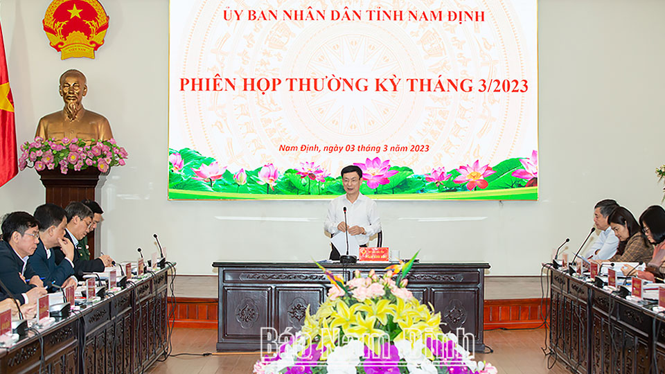 UBND tỉnh họp phiên thường kỳ tháng 3-2023