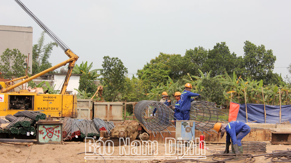 Đảm bảo an toàn lao động trên các công trường xây dựng
