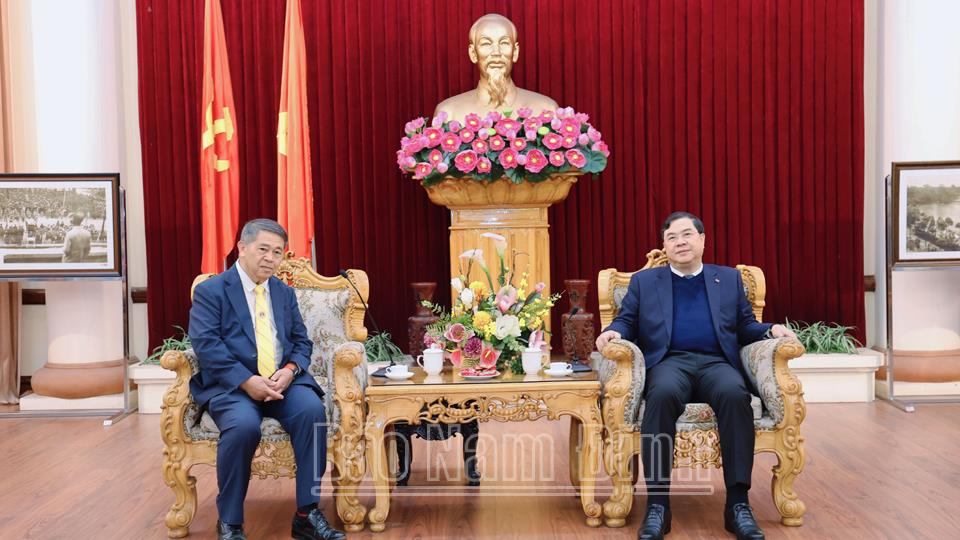 Đồng chí Bí thư Tỉnh ủy làm việc với lãnh đạo Tập đoàn Phát triển Năng lượng Gulf (Thái Lan)