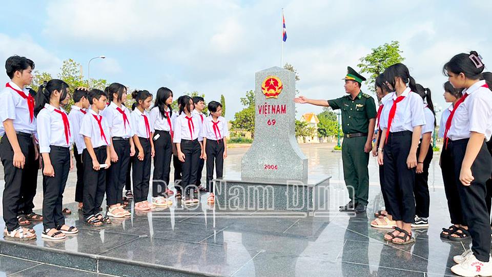 Phòng, chống diễn biến hòa bình: Kiên quyết đấu tranh với các quan điểm sai trái, thù địch