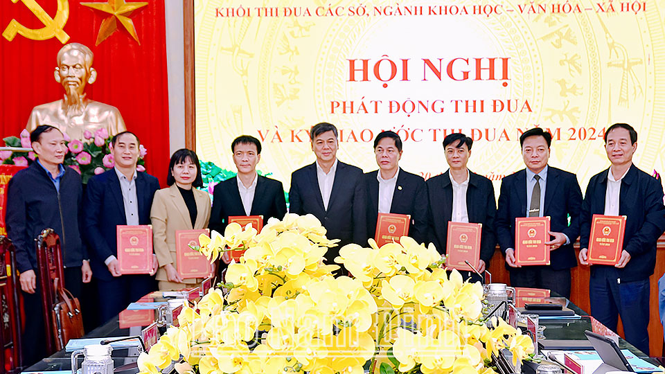 Khối thi đua các sở, ngành Khoa học - Văn hóa - Xã hội phát động phong trào thi đua năm 2024