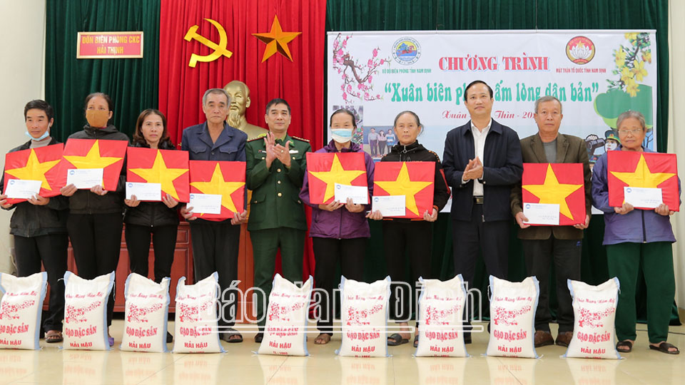 Sôi nổi Ngày hội Biên phòng toàn dân