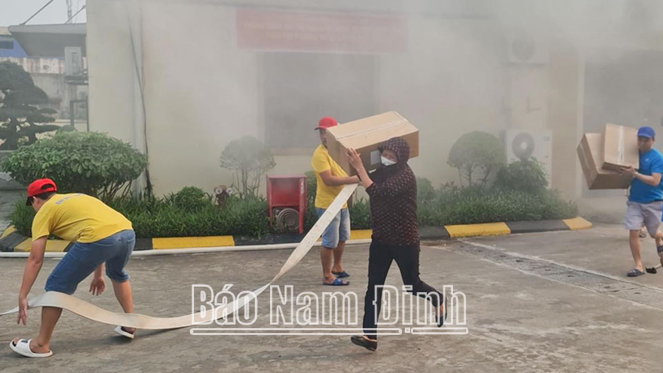 Công đoàn các cấp tăng cường công tác đảm bảo an toàn vệ sinh lao động