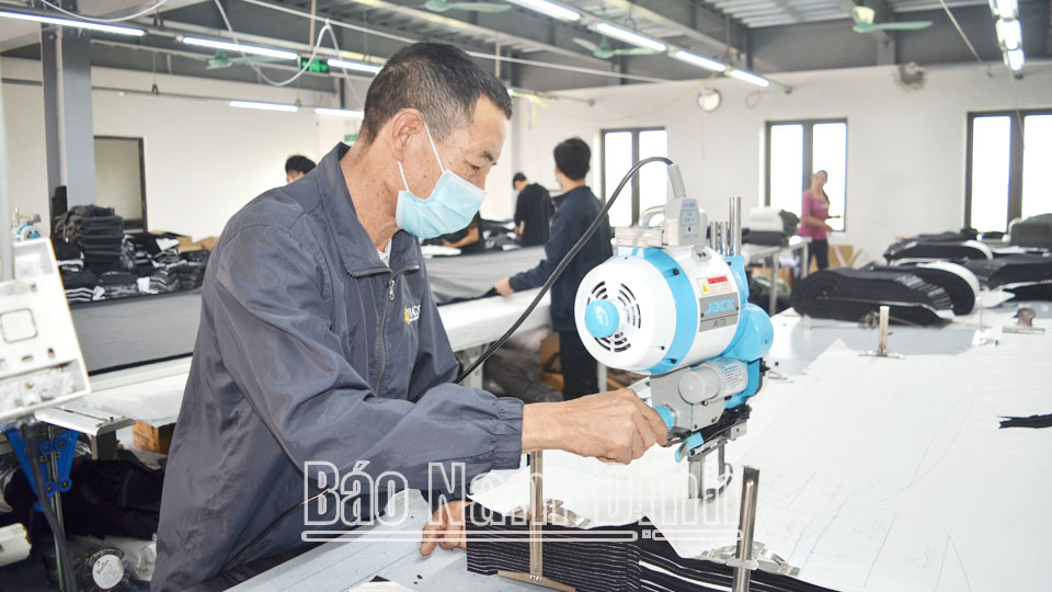 Các ngân hàng đẩy mạnh dòng vốn vào nền kinh tế