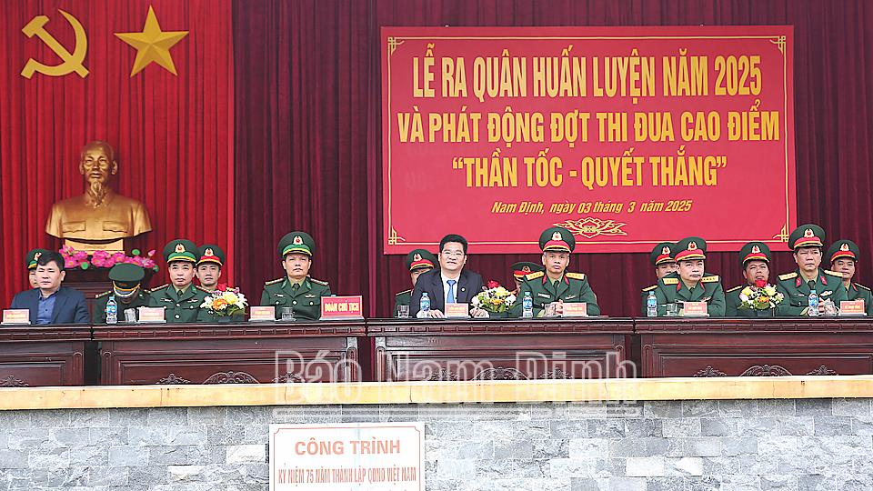 Lực lượng vũ trang tỉnh ra quân huấn luyện năm 2025