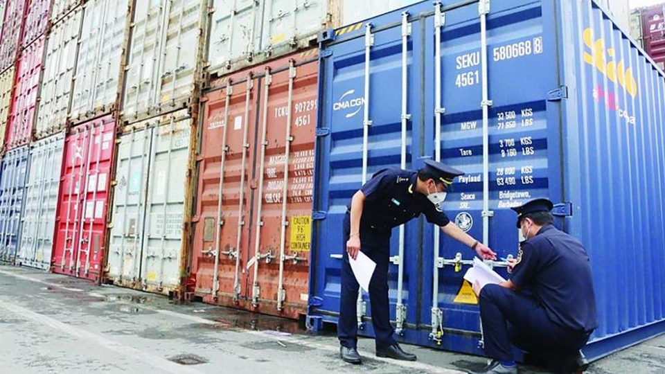 Thu ngân sách từ hoạt động xuất, nhập khẩu tháng 2 tăng gần 20%