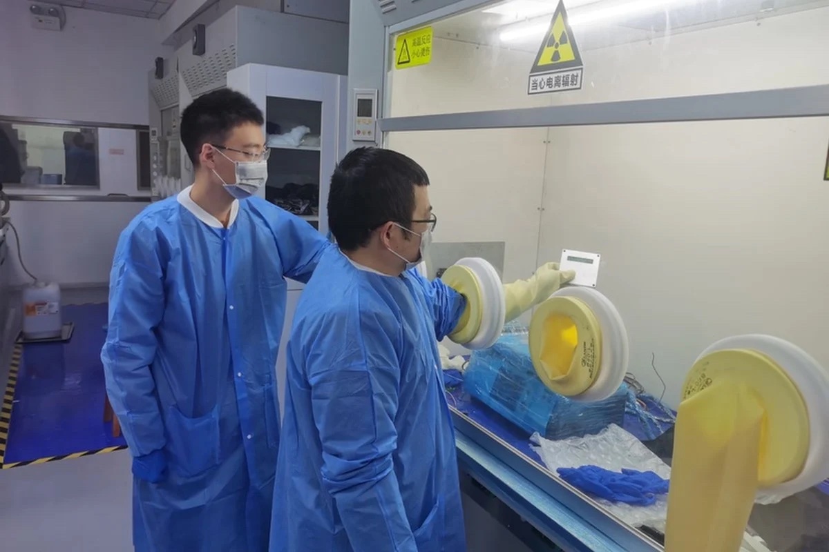 Pin hạt nhân có thể hoạt động trong một thế kỷ mà không cần sạc