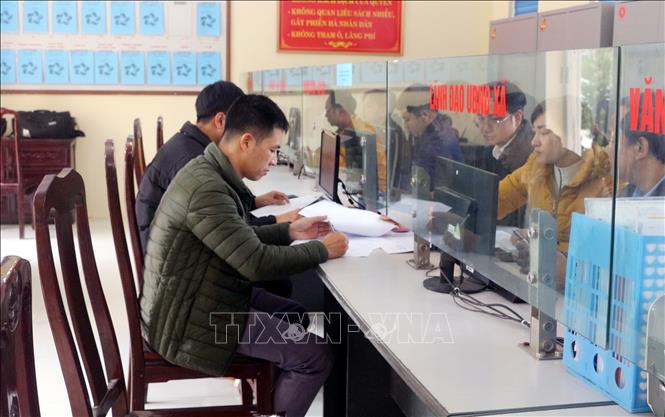 Bộ Nội vụ đề nghị tạm dừng trình Đề án sắp xếp, thành lập đơn vị hành chính cấp huyện, cấp xã theo tiêu chí cũ