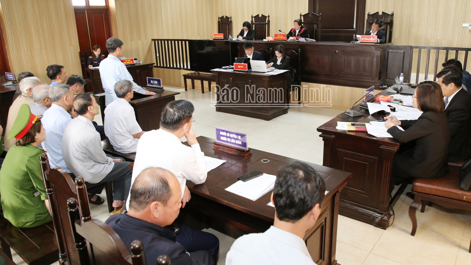 Tòa án nhân dân tỉnh xét xử sơ thẩm vụ án “Lợi dụng chức vụ, quyền hạn trong khi thi hành công vụ” xảy ra tại khu vực Cồn Xanh