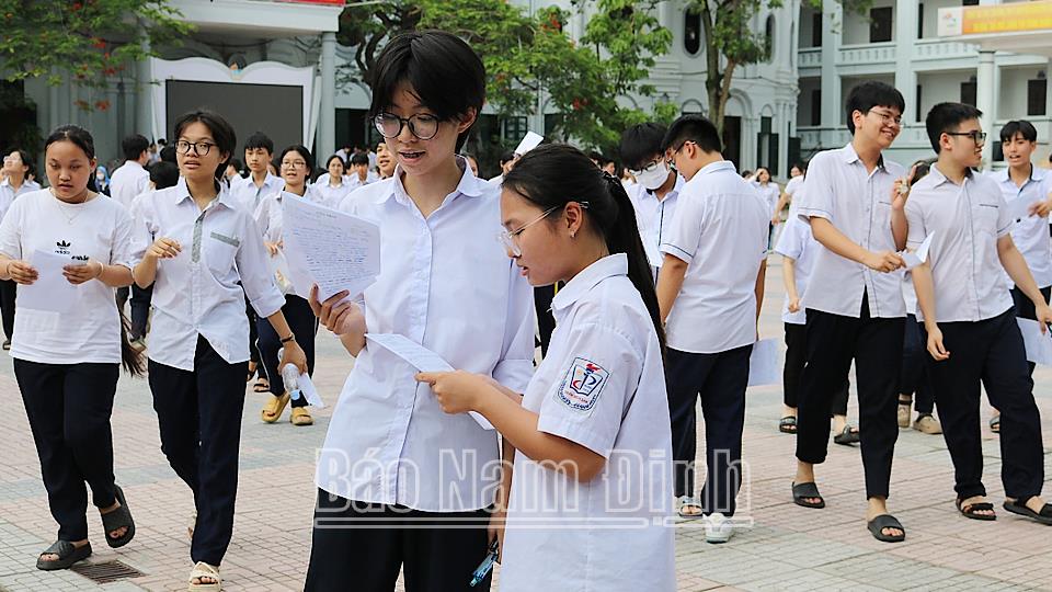 Tổ chức thi tuyển sinh vào lớp 10 THPT công lập chuyên và không chuyên trong ba ngày 3, 4 và 5/6