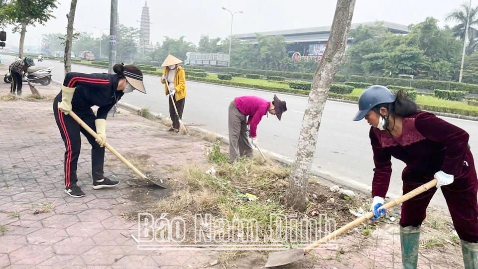 Phụ nữ thành phố Nam Định chung tay bảo vệ môi trường