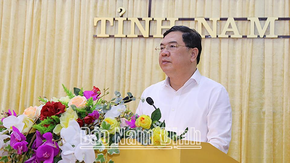 Ban Thường vụ Tỉnh ủy công nhận đội ngũ giảng viên thỉnh giảng tham gia giảng dạy tại Trường Chính trị Trường Chinh