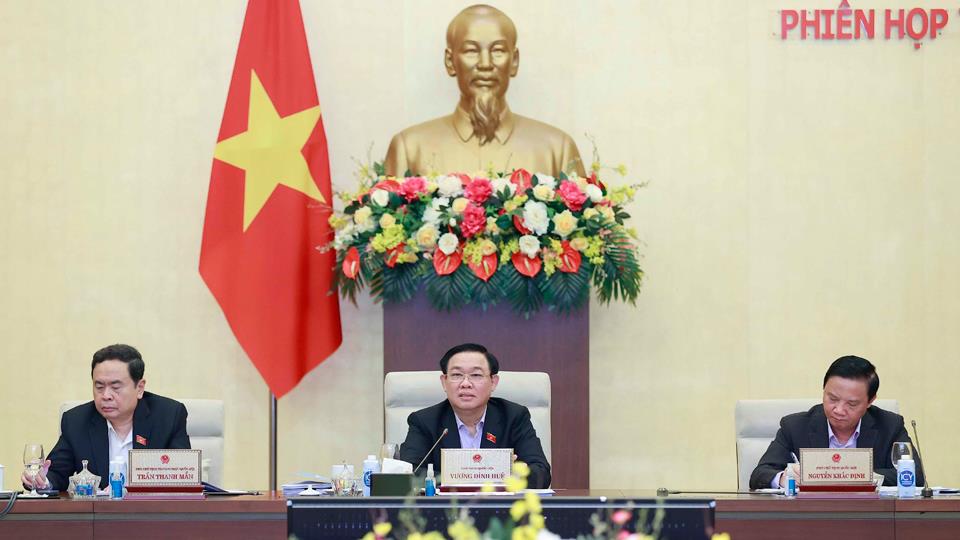 Uỷ ban Thường vụ Quốc hội xem xét báo cáo kết quảgiám sát chuyên đề về phòng, chống dịch COVID-19