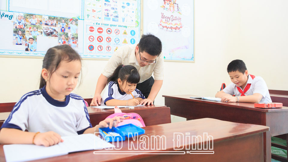 Lớp học đặc biệt ở Trường Sa