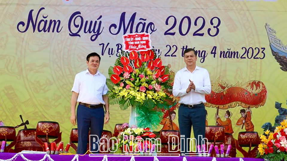 Khai mạc Lễ hội Phủ Dầy năm 2023