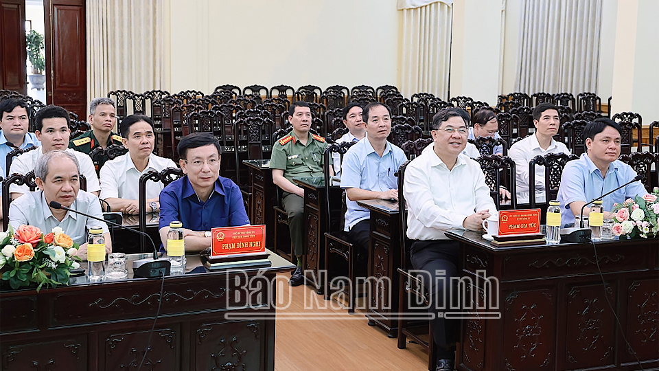 Thủ tướng Chính phủ chủ trì Lễ phát động phong trào thi đua cả nước chung tay “Xóa nhà tạm, nhà dột nát” trong năm 2025