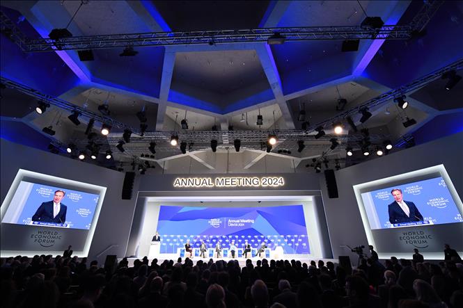 Thúc đẩy hành động để giải quyết các thách thức toàn cầu