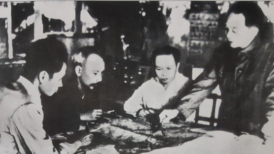 Chiến thắng Điện Biên Phủ - thành công xuất sắc trong nghệ thuật chỉ đạo chiến tranh của Đảng