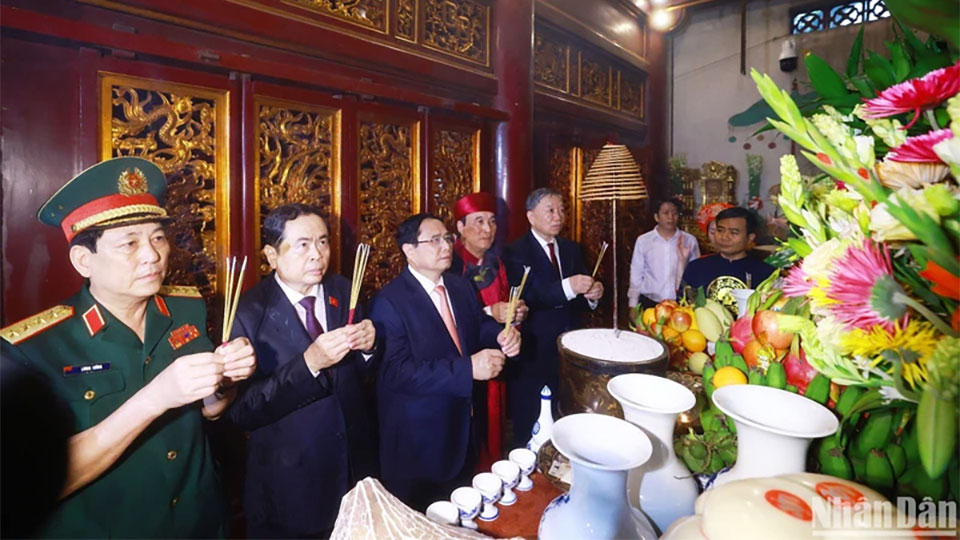 Thủ tướng Phạm Minh Chính dâng hương Giỗ Tổ Hùng Vương năm 2024