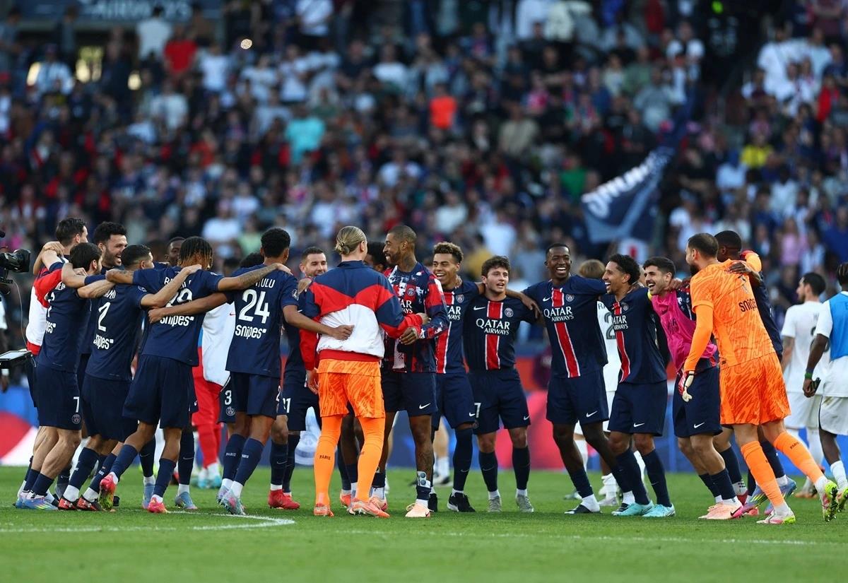 PSG lên ngôi ở Pháp, 5 giải hàng đầu châu Âu có nhà vô địch đầu tiên