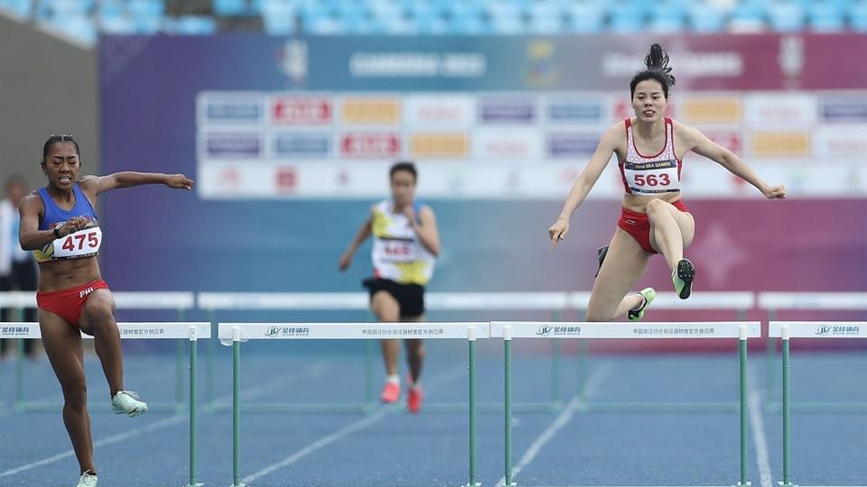 Cô gái “vàng” điền kinh Nam Định Nguyễn Thị Huyền giành thêm 1 Huy chương Vàng tại SEA Games 32