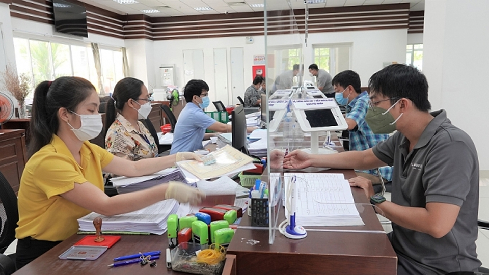 Tăng mức lương cơ sở lên 1,8 triệu đồng/tháng từ ngày 1-7-2023