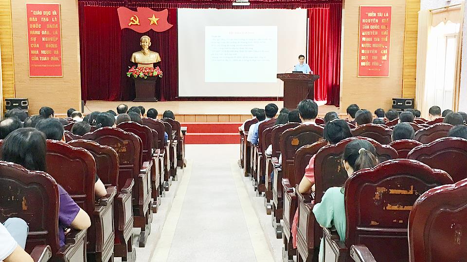 Tổng kết 1 năm triển khai thực hiện Chương trình, sách giáo khoa giáo dục phổ thông