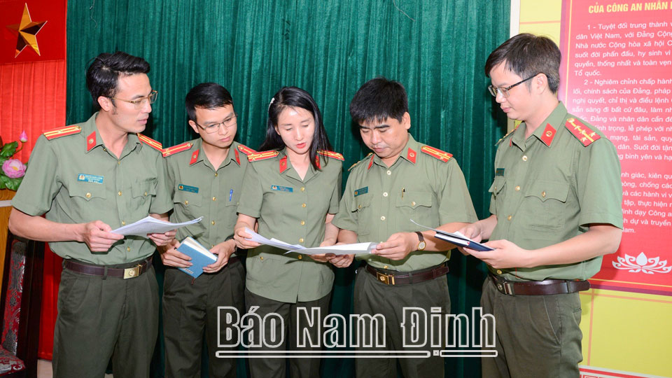 Kỷ niệm 65 năm ngày truyền thống Lực lượng An ninh Chính trị nội bộ (10-5-1958 - 10-5-2023): Vững vàng trên trận tuyến thầm lặng