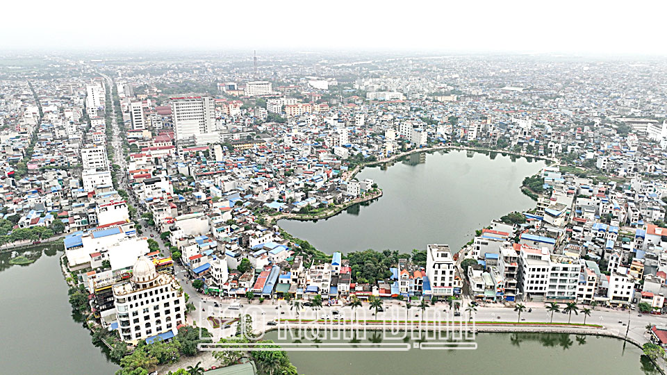 Kỷ niệm Ngày thành lập Đảng bộ Khối Các cơ quan và Doanh nghiệp tỉnh (1-6-2020 - 1-6-2023): Tiếp tục đổi mới, nâng cao chất lượng công tác xây dựng Đảng,lãnh đạo thực hiện thắng lợi nhiệm vụ chính trị được giao