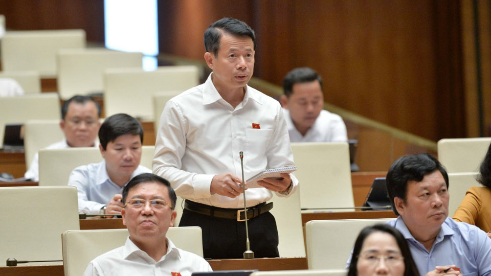 Đoàn Đại biểu Quốc hội tỉnh Nam Định tham gia thảo luận tại Kỳ họp thứ 7, Quốc hội khóa XV