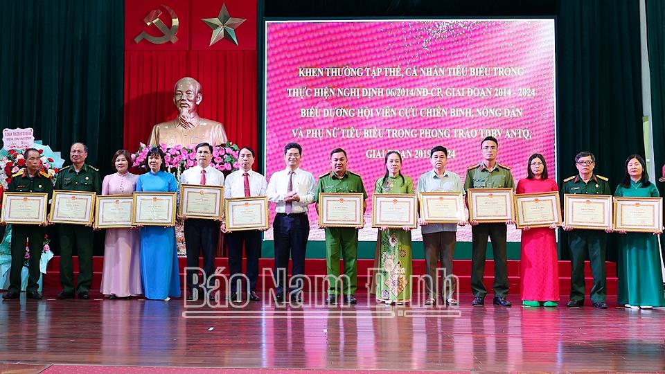 Tiếp tục đẩy mạnh phong trào toàn dân bảo vệ an ninh Tổ quốc