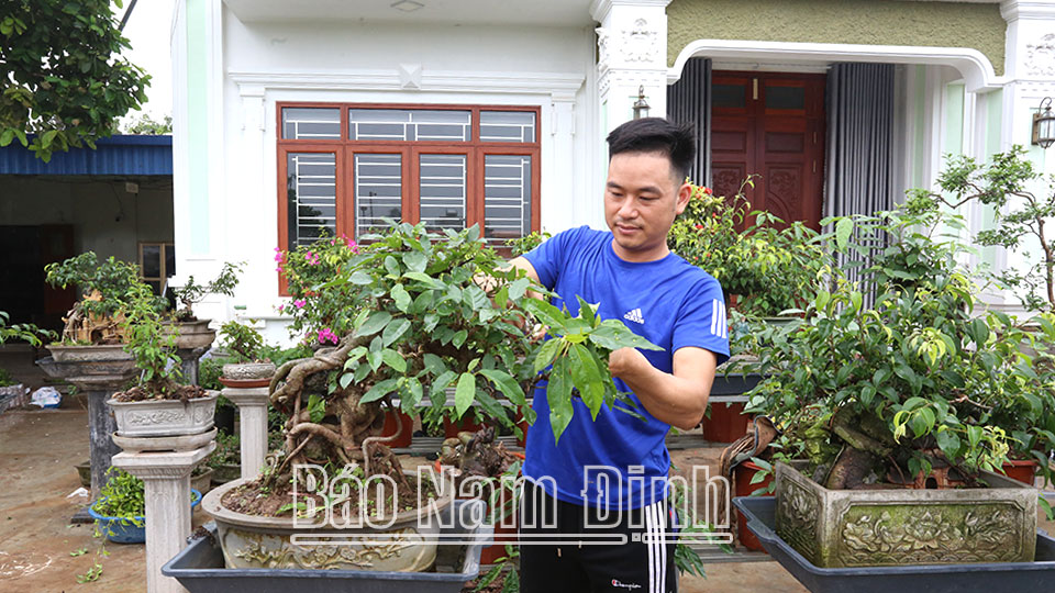 Hỗ trợ nông dân tiếp cận với các nguồn vốnphát triển sản xuất, kinh doanh