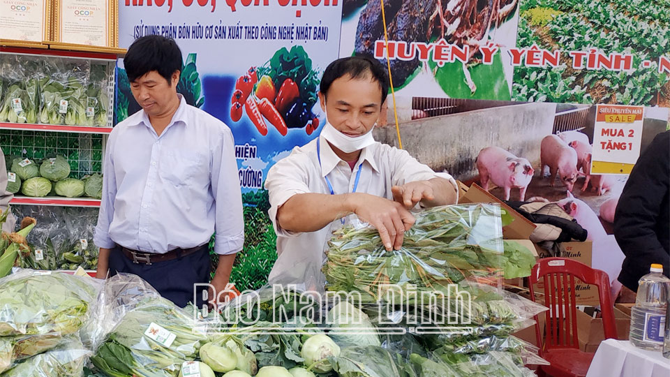 Phát huy vai trò của hợp tác xãtrong xây dựng sản phẩm OCOP