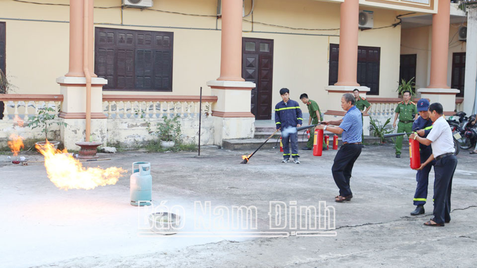 Vụ Bản tăng cường công tác phòng cháy, chữa cháy