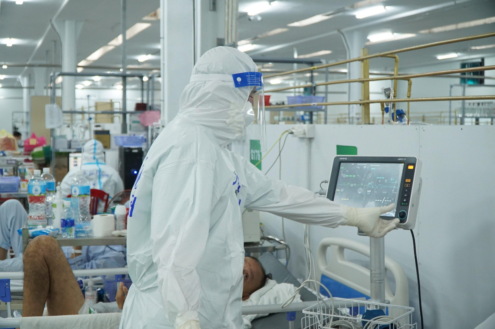 Bệnh nhân COVID-19sẽ cùng chi trả chi phí điều trị