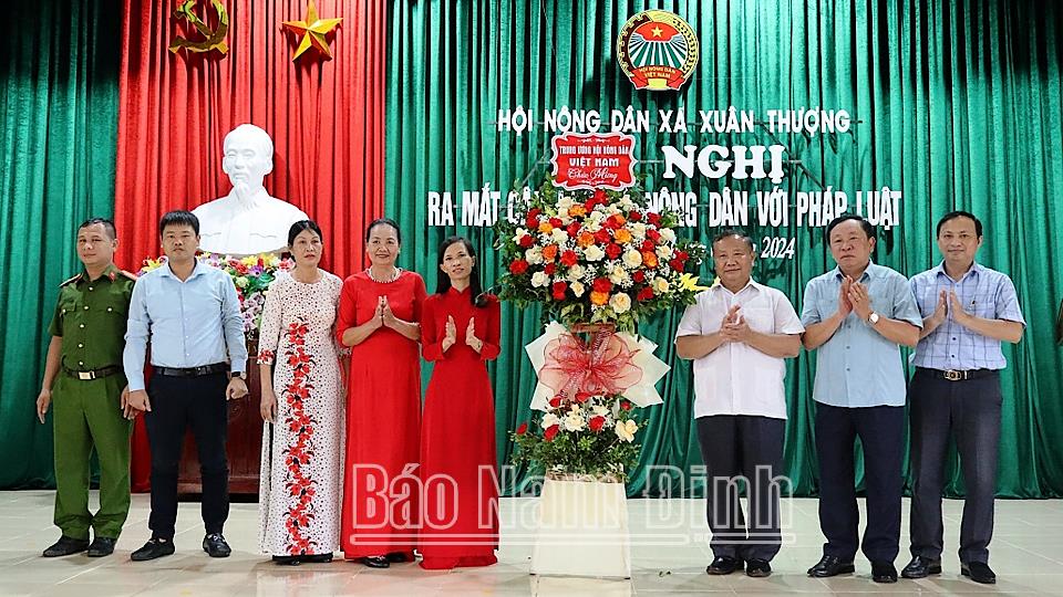 Ra mắt Câu lạc bộ “Nông dân với pháp luật” xã Xuân Thượng