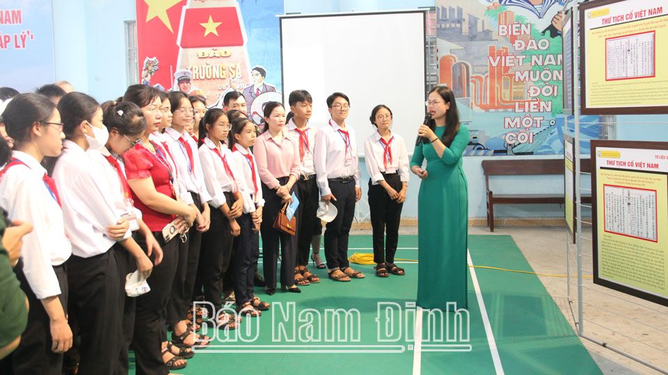 Bảo vệ trẻ emtrên không gian mạng