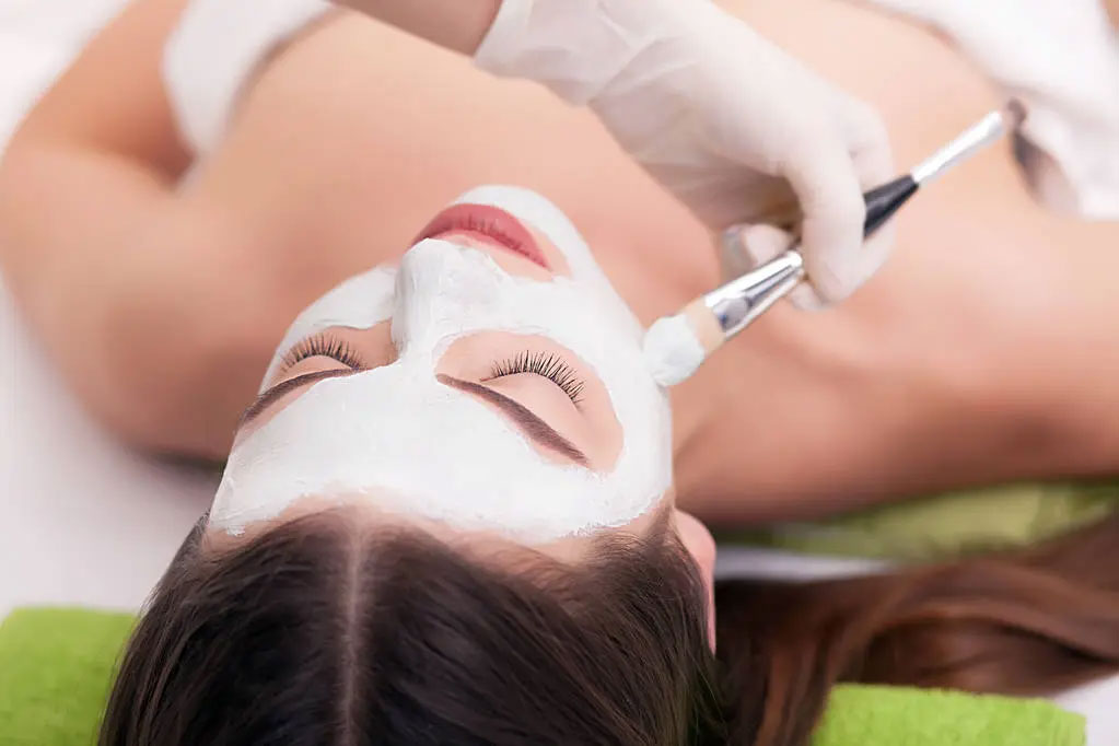 Mùa hè nên chọn loại mặt nạ dưỡng da nào?