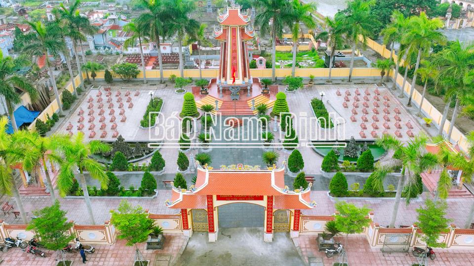 Sâu nặng nghĩa tình "Đền ơn đáp nghĩa"