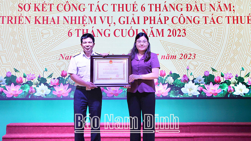 Phấn đấu thực hiện đạt kết quả cao nhất nhiệm vụ thu ngân sách năm 2023