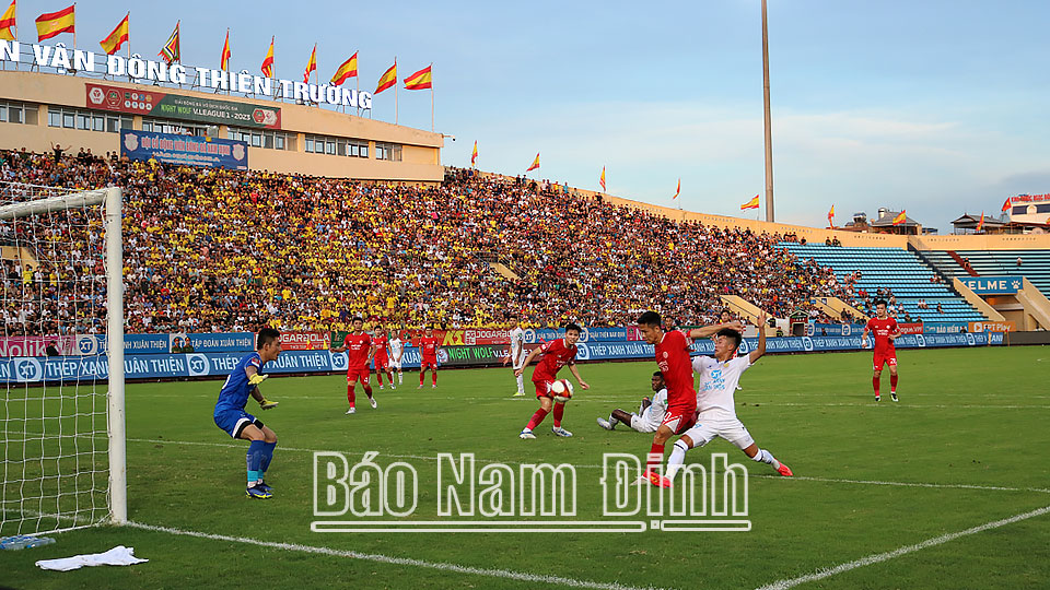 Bảng xếp hạng V-League 2023 mới nhất: HAGL trụ hạng sớm, Bình Dương gay to