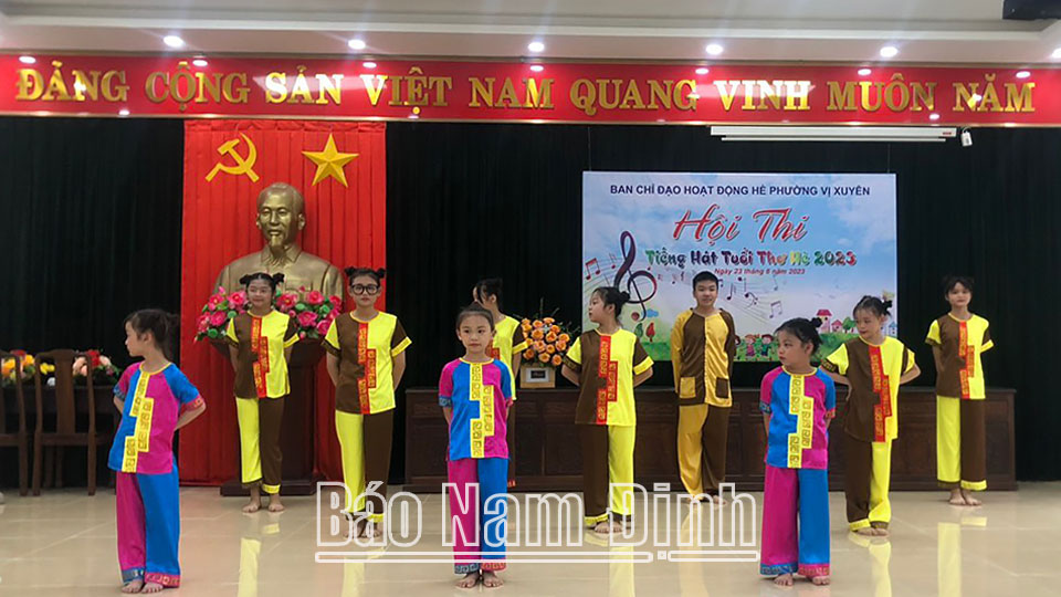 Sôi nổi các hoạt động sinh hoạt hècho thanh, thiếu niên