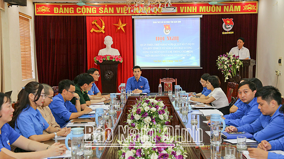 Tiếp tục đẩy mạnh công tác Đoàn và phong trào thanh, thiếu niên